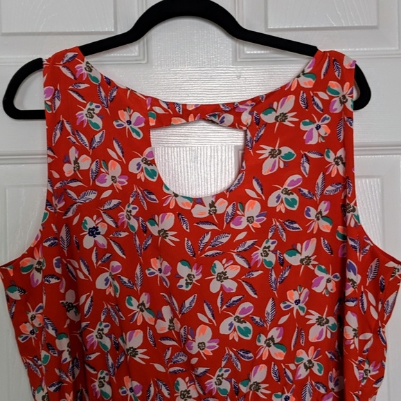 Gap Keyhole Back Dress with Waist Tie - Picture 2 of 5